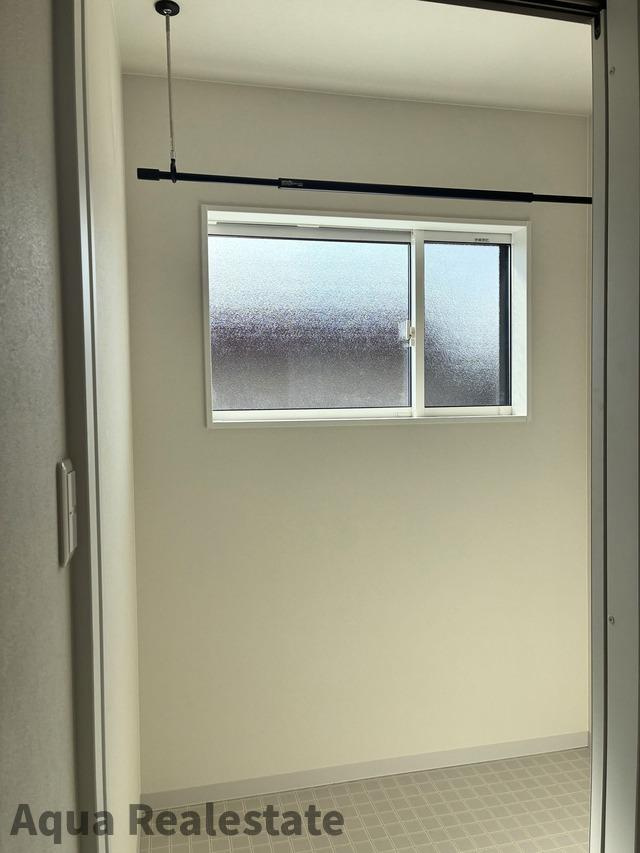 木田郡三木町大字平木の中古一戸建の設備|脱衣所にホスクリーン設備