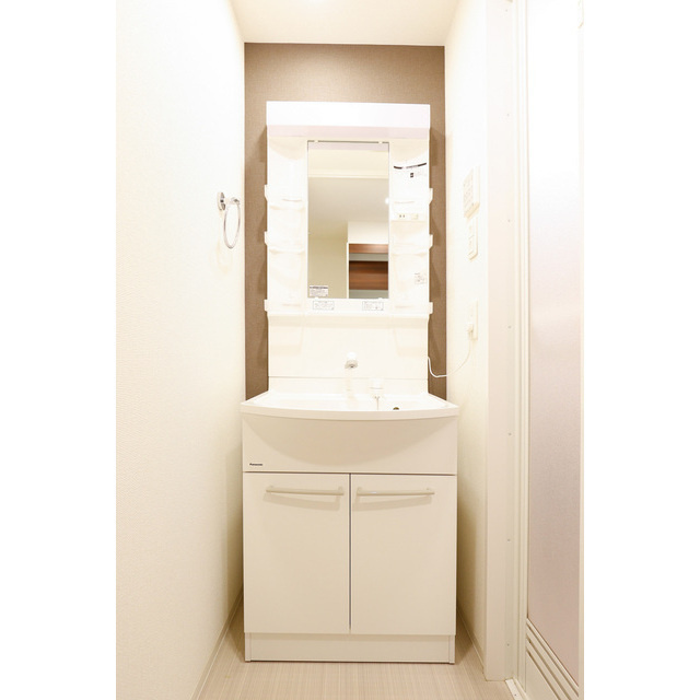 SERENiTE谷四の洗面所