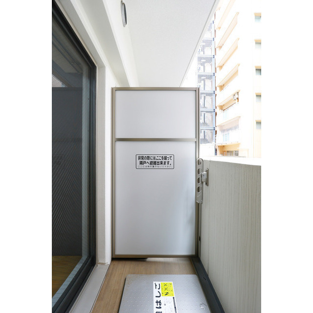 SERENiTE谷四のバルコニー