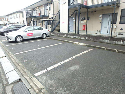 敷地内駐車場（空車確認要）