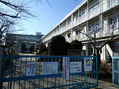 戸田市立笹目小学校まで280ｍ