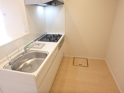 レンジフード付の3口ガスコンロシステムキッチン