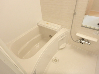 経済的な追い焚き機能が付いたバスルーム