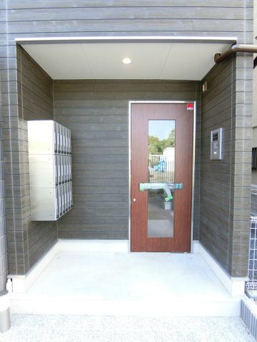 リブリ・岸辺・OSAKAのエントランス