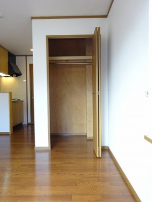 【内装】 | レフィナードＡ