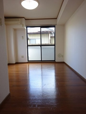 【内装】 | レフィナードＡ