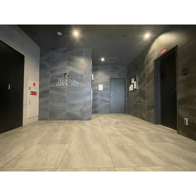 アドバンス難波南ノエルの居間・リビング