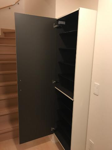 ベルベディアの玄関|シューズボックス