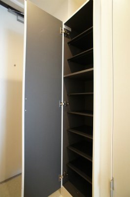 リブリ・シャルムの収納