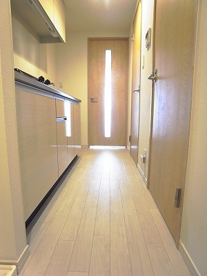 【玄関】 | リブリ・ル・シャドール