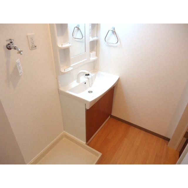 ルミナスＳＡＷＡＤＡの洗面所