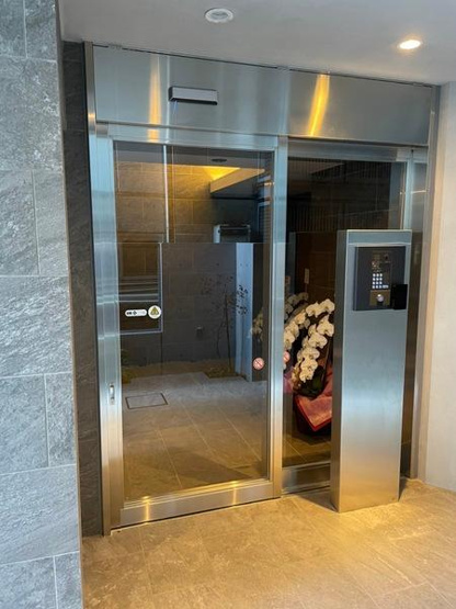 【エントランス】 | HIROO VILLAGE