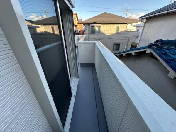 【バルコニー】