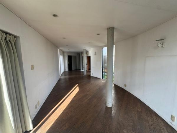 【居間・リビング】