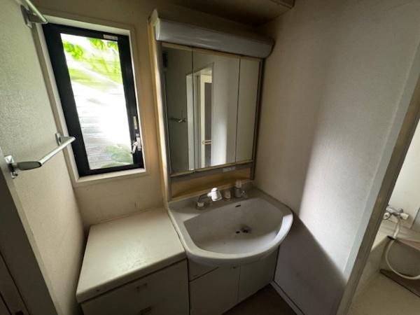 【独立洗面台】