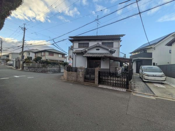 【前面道路含む現地写真】