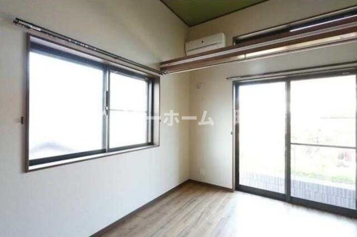 フェアリーベル玉川学園※初期費用分割あと払いサービス利用可能物件の居間・リビング