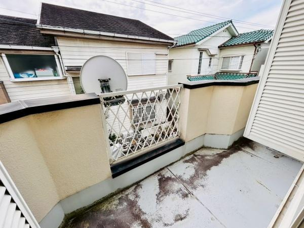 【バルコニー】