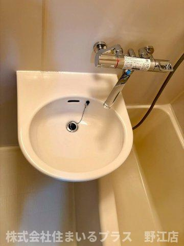 エンブレム都島の洗面所