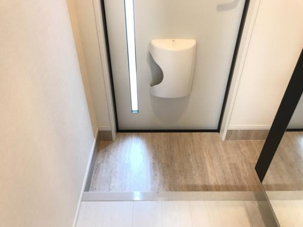 アンジェリーナの玄関