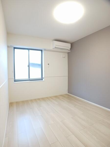 マグノリア　１の洋室