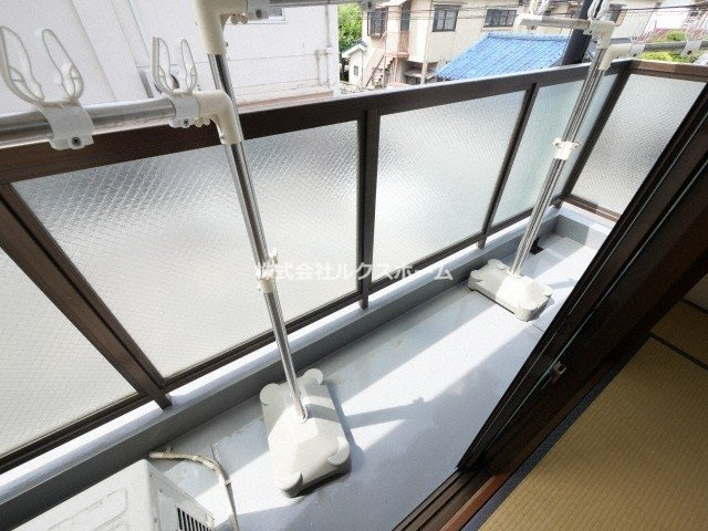 サンハイツいすゞのバルコニー