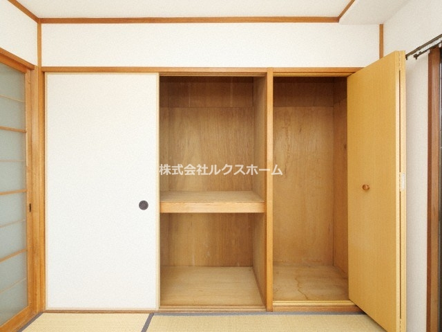 サンハイツいすゞの収納