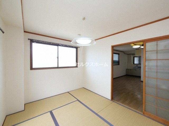 サンハイツいすゞの寝室