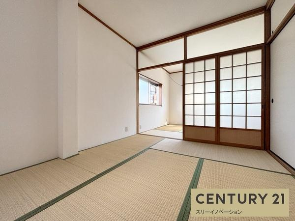 泉南ハイツの玄関