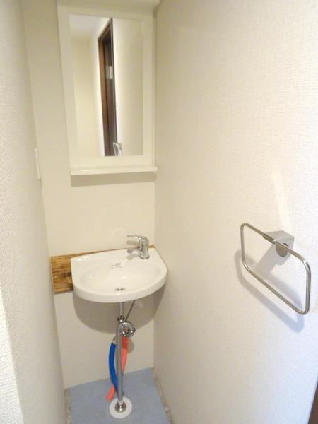 平尾４丁目橋本テラスの洗面所