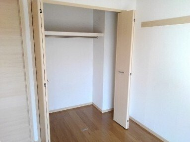 レジデンス上高畑の収納