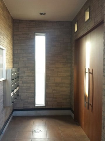 メゾン　ブリーズのロビー