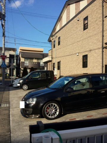 メゾン　ブリーズの駐車場