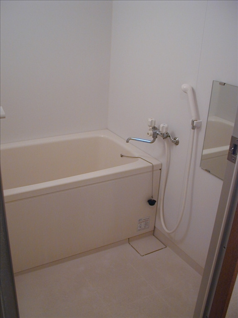 バードランドの浴室