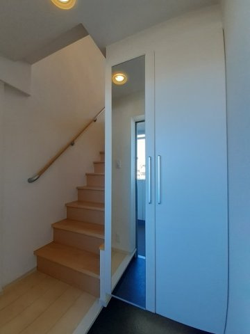 【玄関】 | シエル・ブルー　Ａ