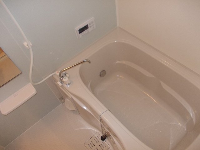 ヴィラ　プリムローズの浴室