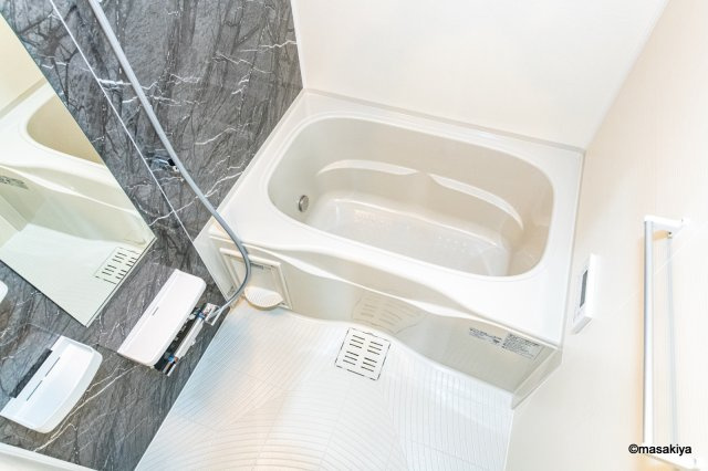 コージーコートの浴室