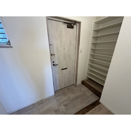 【玄関】 | エトワール大成町