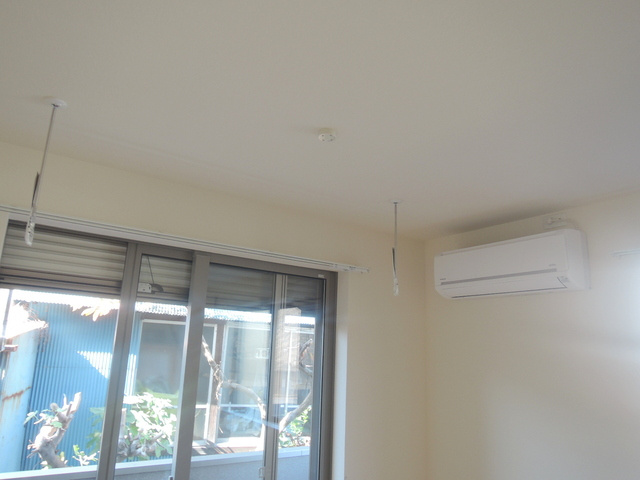 Ｍａｉｓｏｎ　Ｂｏｎｈｅｕｒ　メゾンボヌールのその他|★室内物干しフック／防犯シャッター★