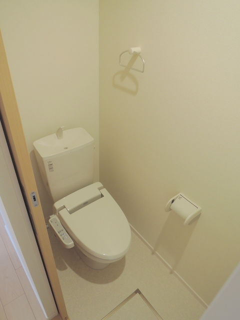 Ｍａｉｓｏｎ　Ｂｏｎｈｅｕｒ　メゾンボヌールのトイレ|★温水洗浄便座★