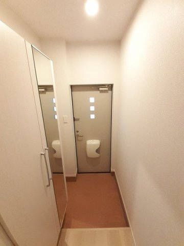 クラウン　スクエア　Ⅰのエントランス