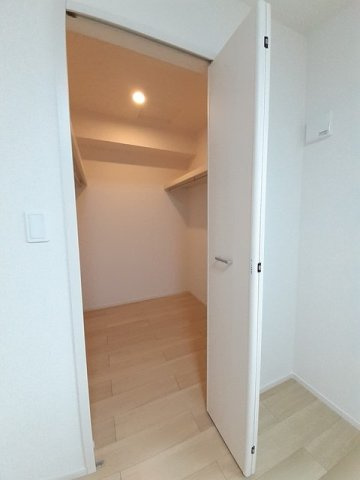 クラウン　スクエア　Ⅰの収納