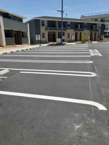 ミレ　グランデ　Ⅱの駐車場