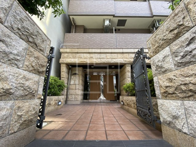 【エントランス】 | グランテージ感彩 | グランテージ感彩　エントランス