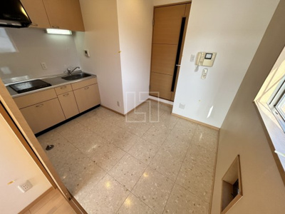 【居間・リビング】 | コンフォートレジデンス御堂筋本町 | コンフォートレジデンス御堂筋本町　ダイニングスペース