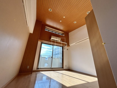 【居間・リビング】 | コンフォートレジデンス御堂筋本町 | コンフォートレジデンス御堂筋本町　洋室