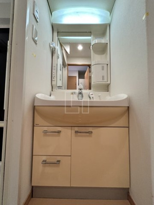 【独立洗面台】 | コンフォートレジデンス御堂筋本町 | コンフォートレジデンス御堂筋本町　独立洗面化粧台