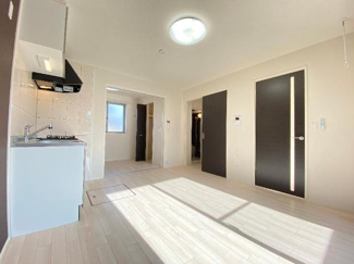 【居間・リビング】 | ララルー | リビング