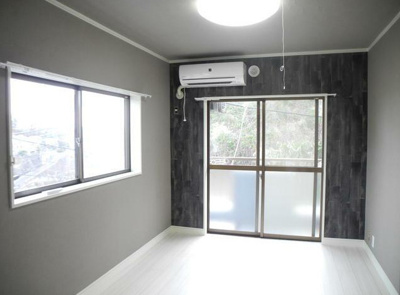 【居間・リビング】 | シャトー上星川 | 洋間5.25帖