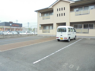 【駐車場】 | ブライト西新涯